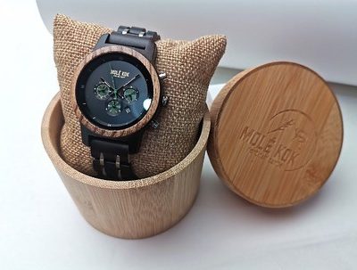 Montre femme chronographe Noire Molé Kok