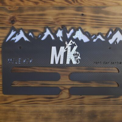 Porte médaille 3D Molé Kok ® Effet carbone